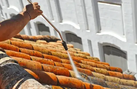 Nettoyage de toitures - Heugnes